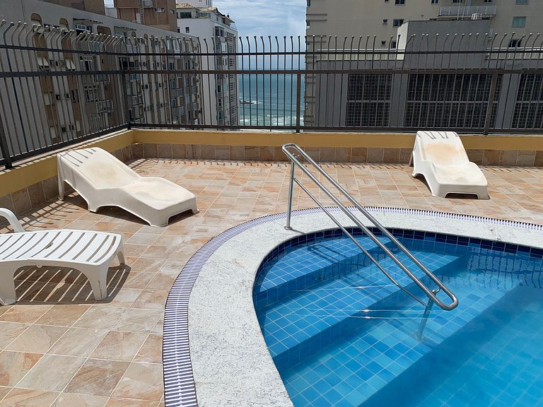 Flat 01 quadra praia pitangueiras Boulevard 1408