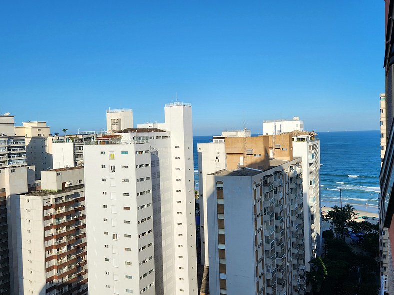 Flat 01 quadra praia pitangueiras Boulevard 1408