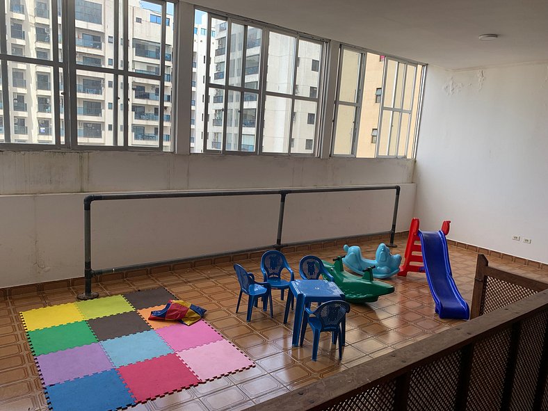 Flat 01 quadra praia pitangueiras Boulevard 1410