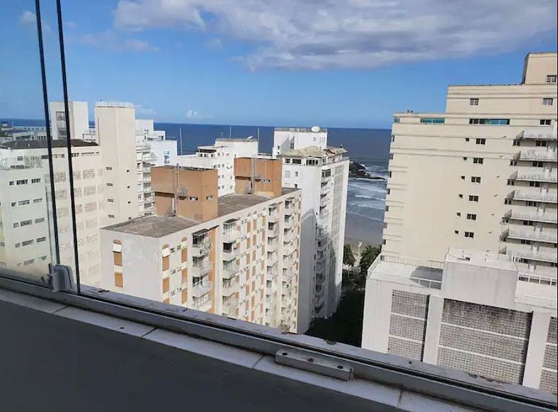 Flat 01 quadra praia pitangueiras Boulevard 1603