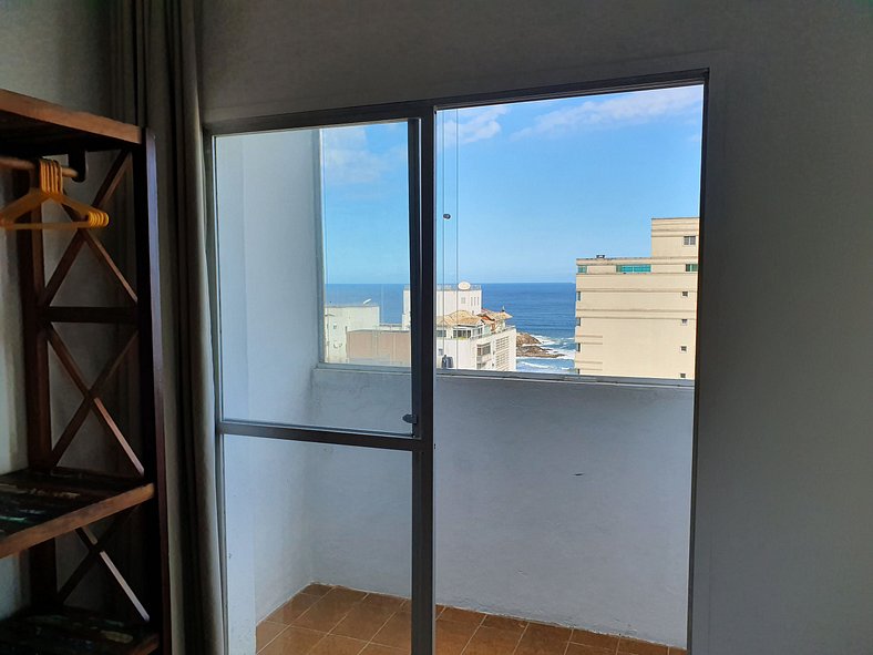 Flat 01 quadra praia pitangueiras Boulevard 1604