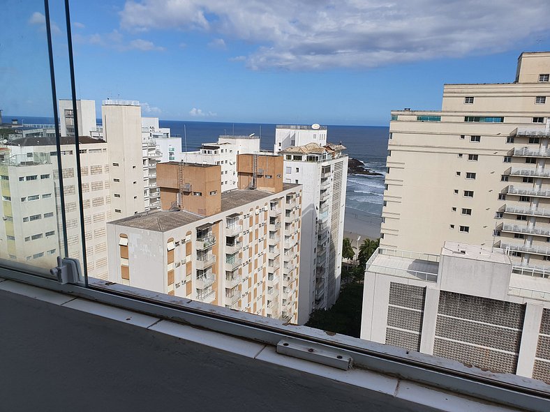 Flat 01 quadra praia pitangueiras Boulevard 1604