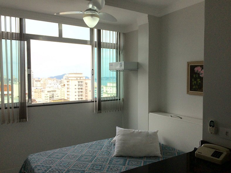 Flat 01 quadra praia pitangueiras Boulevard 1908