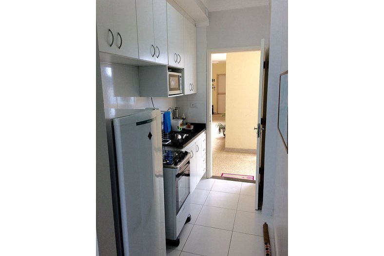 Flat 01 quadra praia pitangueiras Boulevard 1908