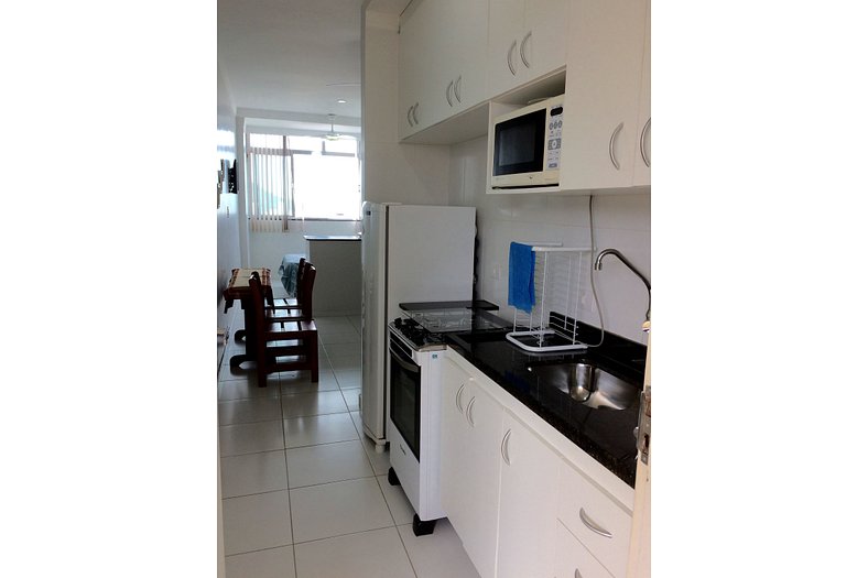 Flat 01 quadra praia pitangueiras Boulevard 1908