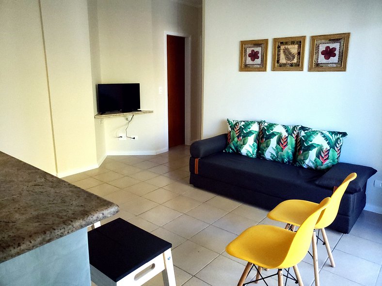 Flat 01 quadra praia pitangueiras Capit Varam 2114