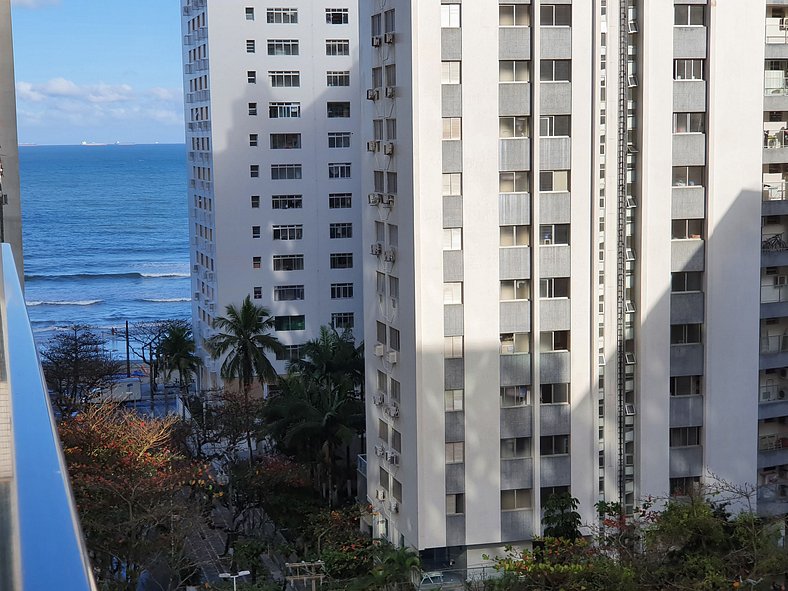 Flat 01 quadra praia pitangueiras Capit Varam 2151