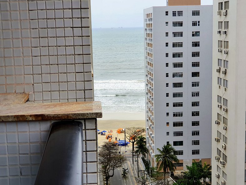 Flat 01 quadra praia pitangueiras Capit Varam 2151