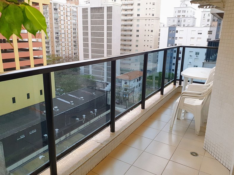 Flat 01 quadra praia pitangueiras Capit Varam 3093